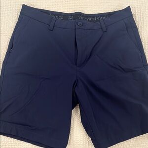 Vineyard Vines Men's Dark Blue On The Go Short